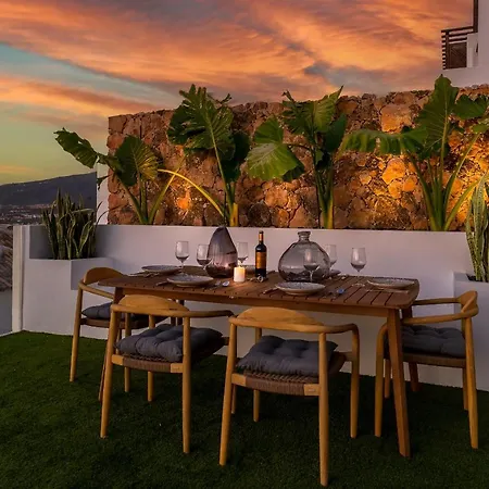 Casa Calmos بيت للعطل *